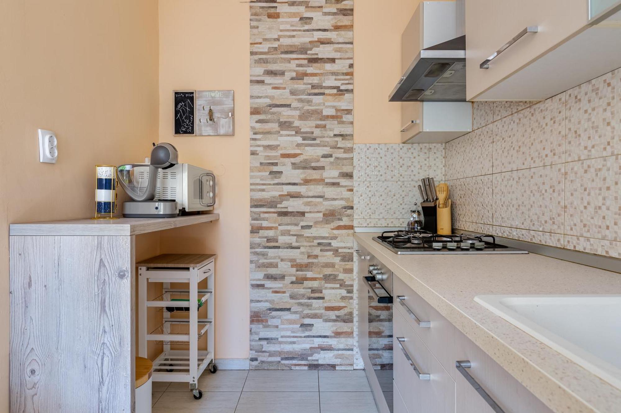 Apartment Markos *